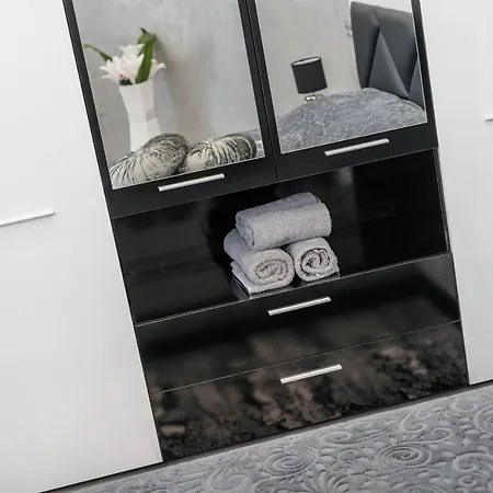 Appartement - A Brand New Luxury & Comfy 2 *